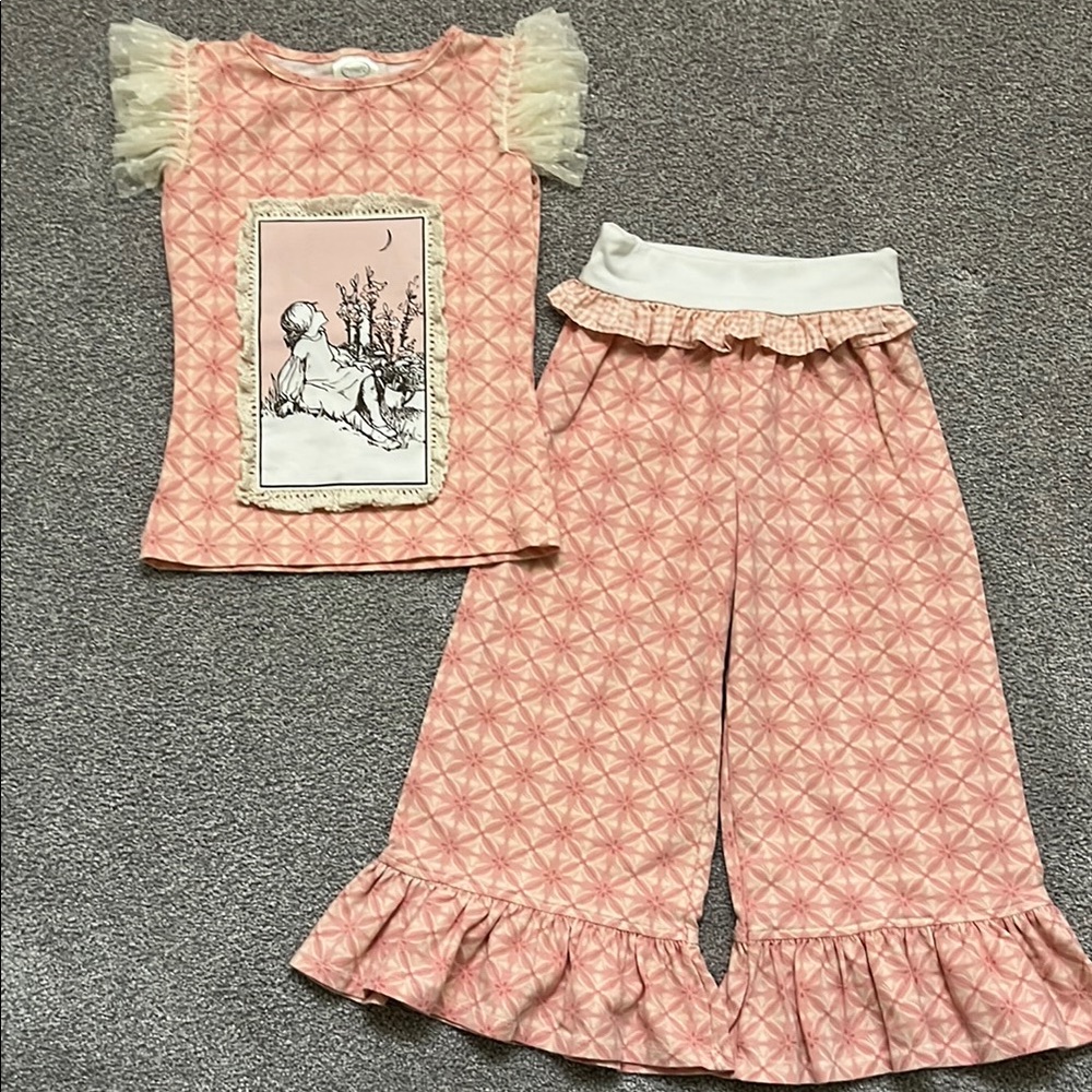 Persnickety Peach and Cream Set with Lace Trim Top + Big Ruffle Pants Size 4/5